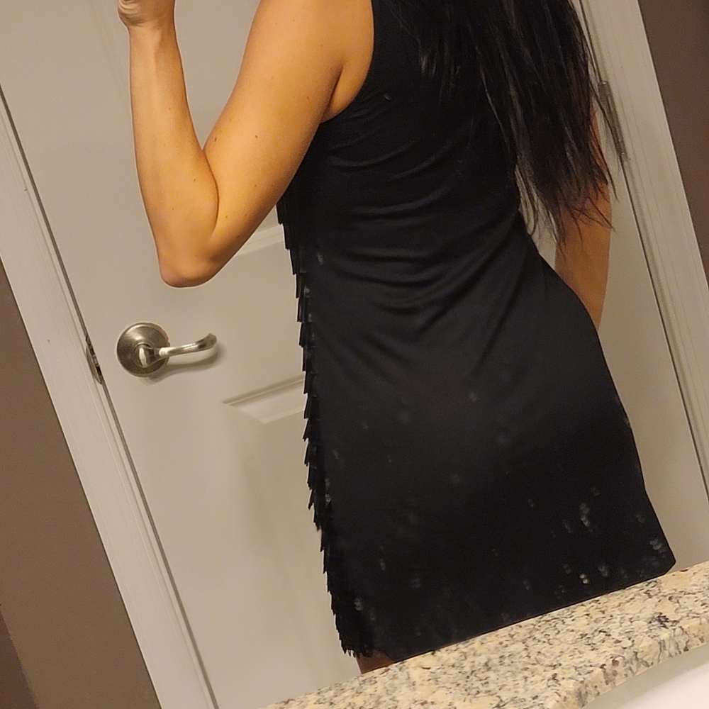 Express dress - Picture 2 of 4